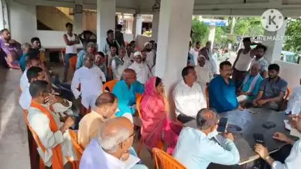 बीरपुर: मुहर्रम और श्रावणी मेला में विधि व्यवस्था को लेकर बीरपुर थाना में शांति समिति की बैठक