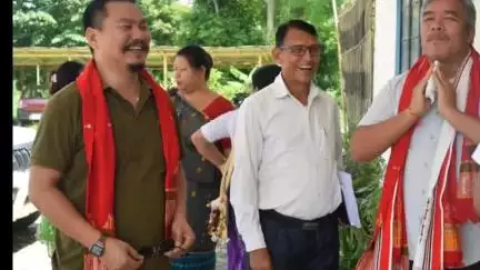 ডিফু: ডিফুত পূৱ কাৰ্বি আংলং জিলা বিজেপি জনজাতি মৰ্চাৰ নৱ নিযুক্ত সভাপতি সহ সদস্য কৰ্মী সকলক সম্বৰ্ধনা