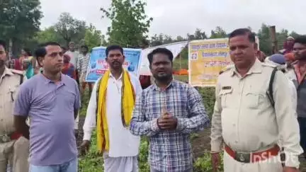 भीमपुर: दामजीपुरा में 'एक पेड़ माँ के नाम' जल-गंगा संवर्धन अभियान के तहत 50 हेक्टेयर में पौधारोपण