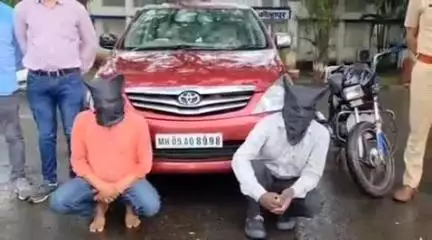 करवीर: कागल पंचतारांकित एमआयडीसी येथून इनोव्हा कार व स्प्लेंडर मोटरसायकल चोरी करणारे दोन आरोपी गजाआड
