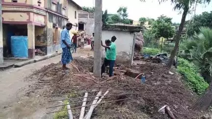 মঙ্গলকোট: দীর্ঘদিনের দাবী মত মঙ্গলকোটের পালিশগ্রামে বিধায়কের উদ্যোগে পানীয় জলের সমস্যা মিটতে চলেছে