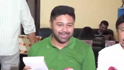 গুৱাহাটী: 'গৰুখুটী প্ৰকল্প চৰকাৰৰ কোনটো বিভাগৰ অধীনত আছে', ছয়মাইলত অসম জাতীয় পৰিষদৰ সভাপতি লুৰীণজ‍্যোতি গগৈৰ সংবাদ মেল