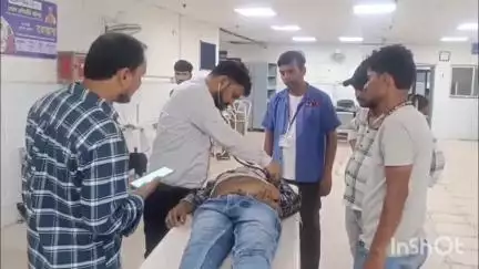 मेदिनीनगर (डालटनगंज): दुबियाखाड़ में दर्दनाक सड़क हादसे में अज्ञात वाहन की टक्कर से एक युवक की मौत, दूसरा घायल