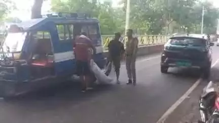 रूड़की: बोट क्लब के पास गंगनहर से बरामद हुआ एक अज्ञात व्यक्ति का शव, पहचान के प्रयास में जुटी पुलिस