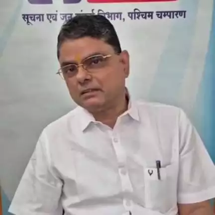 बेतिया: जिला खनन पदाधिकारी डॉ. घनश्याम झा ने खनन विभाग से संबंधित महत्वपूर्ण जानकारी दी