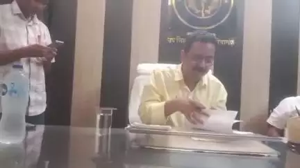 डुमरियागंज: नवागत उपजिलाधिकारी डुमरियागंज राजेश कुमार ने कार्यभार ग्रहण करते ही तहसील का किया निरीक्षण