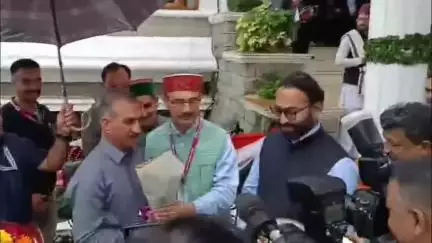 धर्मशाला: धर्मशाला स्थित तपोवन विधानसभा में वार्षिक सम्मेलन में भाग लेने पहुंचे मुख्यमंत्री सुखविंदर सिंह सुक्खू, धर्मपत्नी के साथ