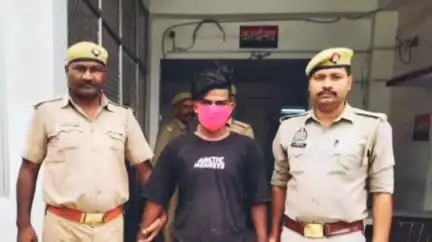 बहराइच: अनारकली रेलवे क्रॉसिंग के पास थाना दरगाह पुलिस ने अवैध तमंचा और कारतूस के साथ एक अभियुक्त को किया गिरफ्तार