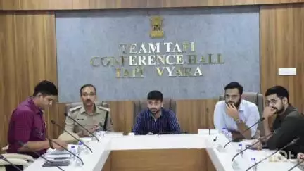 વ્યારા: તાપી સેવાસદનના હોલમાં જિલ્લા સંકલન અને ફરિયાદ નિવારણ સમિતિની બેઠક યોજાઈ.