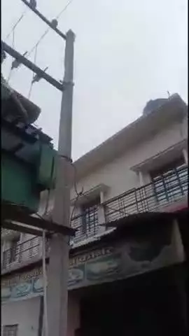 शामली: झिंझाना में बगैर नोटिस के आईटीआई संस्थान का बिजली कनेक्शन काटने का आरोप, कहासुनी का वीडियो हुआ वायरल