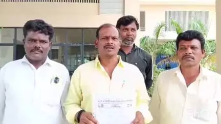 మెదక్: మెదక్ జిల్లా ఆర్తి అధికారంలో అవినీతి రాజ్యం వెళుతుంది అనర్హులకు లైసెన్సులు
ఎమ్మార్పీఎస్ జిల్లా కార్యనిర్వాహక అధ్యక్షులు