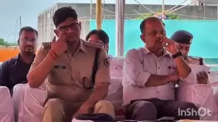 कहरा: सहरसा स्टेडियम में गृह रक्षको के नामांकन एवं शारीरिक दक्षता परीक्षा की तैयारी का डीएम-एसपी ने लिया जायजा