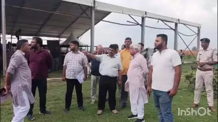 गढ़वा: गढवा में नितिन गडकरी के आगमन को लेकर तैयारियां तेज, सांसद व प्रशासनिक अधिकारियों ने किया स्थल निरीक्षण