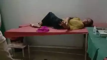 बबेरू: कोर्रम गांव में कटिया मशीन से किशोरी की उंगली कटी, सीएचसी बबेरू से जिला अस्पताल किया गया रिफर