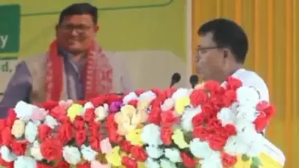 দাংতল ৰাজহ চক্ৰ: শান্তিপুৰত হিতাধিকাৰী সভা অনুষ্ঠিত, উপস্থিত ৰাজ্য সভাৰ সাংসদ ৰনগৌৰা নাৰ্জাৰি