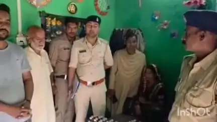 पेण्ड्रा: धोबहर में अवैध रूप से पाए जाने पर 92 नग पाव गोवा व्हिस्की विदेशी मदिरा की गई ज़ब्त