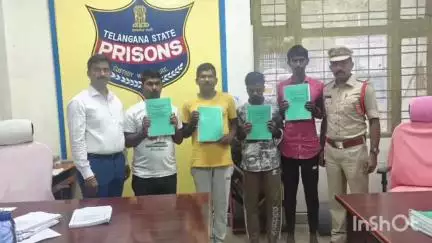 వేములవాడ: ప్రజలను భయబ్రాంతులకు గురి చేస్తున్న నాలుగురిపై పిడి యాక్ట్ అమలు: సీఐ వీరప్రసాద్