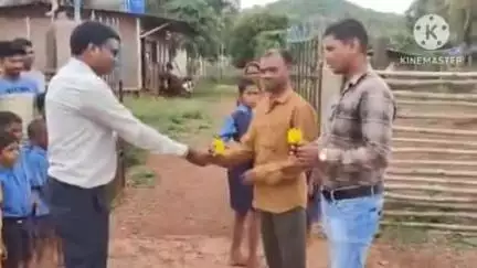 कांकेर: जिले के धुर नक्सल प्रभावित ग्राम लाट मरका के बच्चों को शिक्षकों के युक्तियुक्तकरण से मिले दो नए शिक्षक