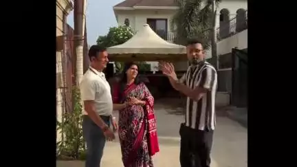 इंदौर: इंदौर में है एक ऐसा घर, जिसमें बिजली के सॉकेट और वाश बेसिन में भी लगा है 24 कैरेट सोना