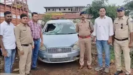 सिवनी: आमाझिरिया के पास अवैध गौवंश परिवहन करते कार ज़ब्त, 2 आरोपी गिरफ्तार, 4 ज़िंदा व 1 मृत गौवंश बरामद