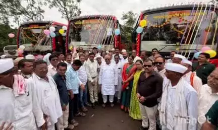 अकोट: आकोट आगारात नविन पाच बसेस दाखल;आमदार भारसाकळे यांच्या हस्ते लोकार्पण