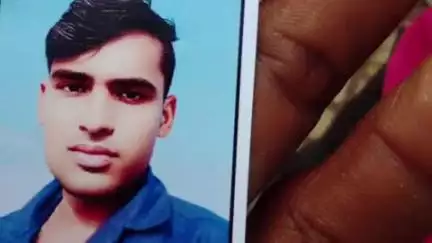 सकलडीहा: सकलडीहा के दिघवट निवासी संजय राजभर की अज्ञात कारणों से पंजाब में हुई मौत, शव को लाया गया पैतृक आवास