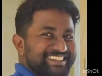 അമ്പലപ്പുഴ: പുന്നപ്ര സ്വദേശി റാസൽഖൈമയിൽ കെട്ടിടത്തിന് മുകളിൽ നിന്ന് വീണ് മരിച്ചു