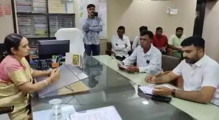 ચુડા: ચુડા તાલુકાના સોનઠા ગામે રેણાક પ્લોટો ની બોગસરાજી રોકવા જિલ્લા વિકાસ અધિકારીને કરી રજૂઆત