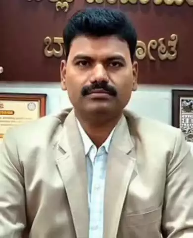 ಬಾಗಲಕೋಟೆ: ಕೃಷಿ, ಮಾತೃವಂದನಾ ಯೋಜನೆಯಲ್ಲಿ ಗಣನೀಯ ಪ್ರಗತಿ: ನಗರದ ಜಿ.ಪಂ ಸಿಇಒ ಶಶಿಧರ್ ಕುರೇರಗೆ ಪ್ರಶಂಸನಾ ಪತ್ರ