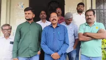 शिरोळ: पालिका हद्दीतील विनापरवाना झाडे तोडल्याच्या घटनेमुळे जयसिंगपूरमध्ये पर्यावरणप्रेमींमध्ये संताप