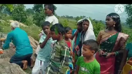 ঝালদা ২: বিভিন্ন অনুষ্ঠানের মধ্য দিয়ে টাটুয়াড়াতে হুল দিবস পালন করল ভারত জাকাত মাঝি পারগানা মহল
