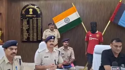 सिमडेगा: सांवा टॉंगरीटोली गांव में पिता की हत्या करने वाले आरोपी को कुरडेग पुलिस ने गिरफ्तार किया, एसपी ने दी जानकारी