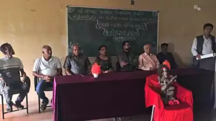 આમોદ: શહેરની શ્રી A.L.J પટેલ એંડ શ્રી D.J પટેલ આર્ટસ એન્ડ કોમર્સ કોલેજના ગુજરાતીના અધ્યક્ષ ડો. નરેશ વાઘેલાનો વિદાય સમારોહ યોજાયો