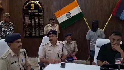 सिमडेगा: 12 वर्षीय बच्ची से दुष्कर्म करने वाले आरोपी को सिमडेगा पुलिस ने किया गिरफ्तार, एसपी ने दी जानकारी
