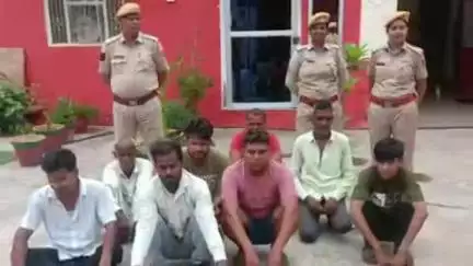 हिण्डौन: सदर थाना पुलिस ने सिकरौदा जट्ट व उंचे का पुरा से 8 जनों को आम शांति भंग करने के आरोप में किया गिरफ्तार