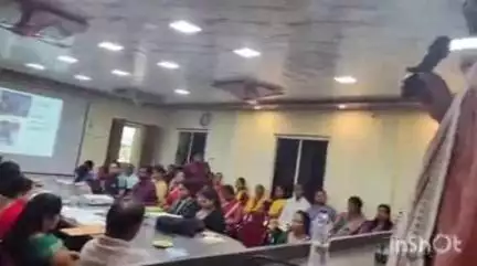 ଜି ଉଦୟଗିରି: ଟିକାବାଲି ସ୍ୱାସ୍ଥ୍ୟ କେନ୍ଦ୍ର ସଭା ଗୃହରେ ମାନସିକ ସ୍ୱାସ୍ଥ୍ୟ ଉପରେ ସଚେତନତା କାର୍ଯ୍ୟକ୍ରମ ଅନୁଷ୍ଠିତ, ଯୋଗଦେଲେ ବିଧାୟକ