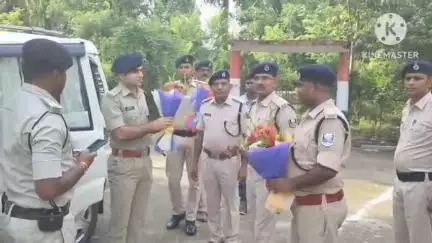पकरीबरावां: पकरीबरावां अंचल निरीक्षक कार्यालय का शुभारंभ पुलिस अधीक्षक ने फीता काटकर किया, कार्यालय की भी की जांच