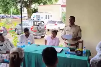 वारिसनगर: मुहर्रम पर्व को लेकर वारिसनगर थाना परिसर में शांति समिति की बैठक आयोजित, थानाध्यक्ष ने दिए निर्देश