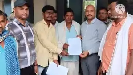 भानुप्रतापपुर: ग्राम कुणाल में धर्मांतरित महिला के दफनाए शव को निकालने की मांग, ग्रामीणों ने सौंपा ज्ञापन