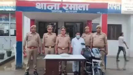 बड़ौत: जिवानी निवासी अवैध मादक पदार्थ तस्करी के आरोपी को गिरफ्तार किया गया, ₹250000 कीमत की 750 ग्राम अवैध चरस व बाइक बरामद