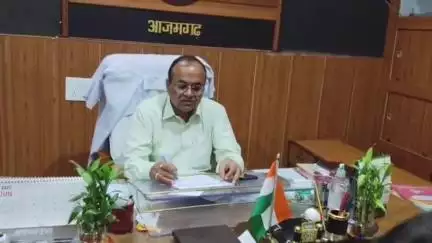 आज़मगढ़: CMO डॉ अशोक कुमार ने कहा, 1 जुलाई से जिले में शुरू होगा संचारी रोग रोकथाम का अभियान, कई विभाग करेंगे साथ कार्य