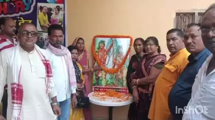 बंशीधरनगर (नगर उंटारी): श्रीबंशीधर नगर में हुल दिवस मनाया गया, वीर शहीद सिद्धू-कान्हू को श्रद्धांजलि अर्पित
