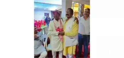 बतौली: बतौली सहित सीतापुर के दौर में पूर्व मंत्री अमरजीत भगत शोकाकुल परिवार से कर रहे हैं भेंट