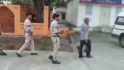 भांडेर: पंडोखर पुलिस ने कुरगांव चांदनी से पत्नी के हत्यारे पति को किया गिरफ्तार, न्यायालय में पेश