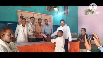 आसीन्द: पंडित दीनदयाल उपाध्याय अंत्योदय पखवाड़े में घुमंतू जातियों को बांटे गए पट्टे