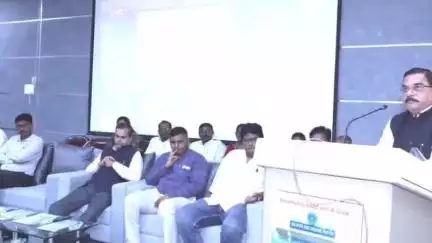 अमरावती: कर्मचा-यांनी सुवास देणारी बाग निर्माण केली - कुलगुरू डॉ. मिलींद बारहाते