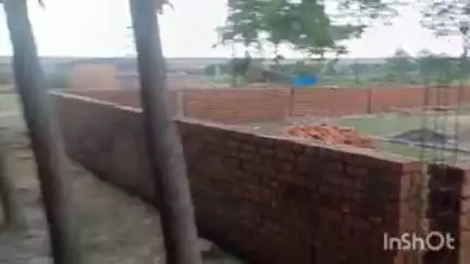 गोपालगंज: चौराव गांव में विवादित भूमि पर निर्माण कार्य की सूचना पर पहुंची पुलिस, दो लोग हिरासत में
