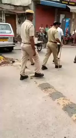 सांगानेर: नगर निगम हेरिटेज की टीम ने किशनपोल जॉन में नियमों के विपरीत बने दो कमर्शियल कंपलेक्स को किया सीज