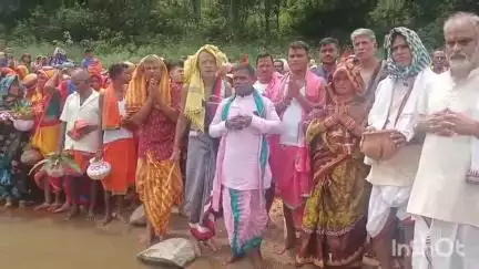 ହିଞ୍ଜିଳି: ହିଞ୍ଜିଳି କାଟୁ ନିର୍ବାଚନ ମଣ୍ଡଳୀ ଶେରଗଡ଼ ବ୍ଲକ ଅନ୍ତର୍ଗତ ଅଲାରିଗଡ ଗ୍ରାମରେ ସର୍ବପୁରାତନ କାଳୀ ମନ୍ଦିର ପ୍ରତିଷ୍ଠା ଉତ୍ସବ ଅନୁଷ୍ଠିତ ହୋଇଛି