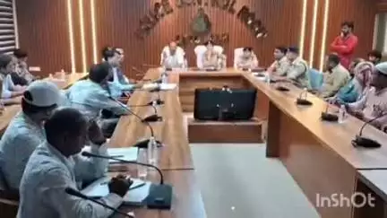 बैतूल नगर: मुहर्रम पर्व को लेकर पुलिस कंट्रोल रूम में शांति समिति की बैठक आयोजित की गई